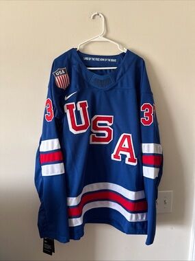 Nike USA Blue Red White Hockey Jersey
